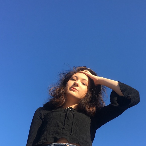 Meet your Posher, Zoe - Picture 1 of 1